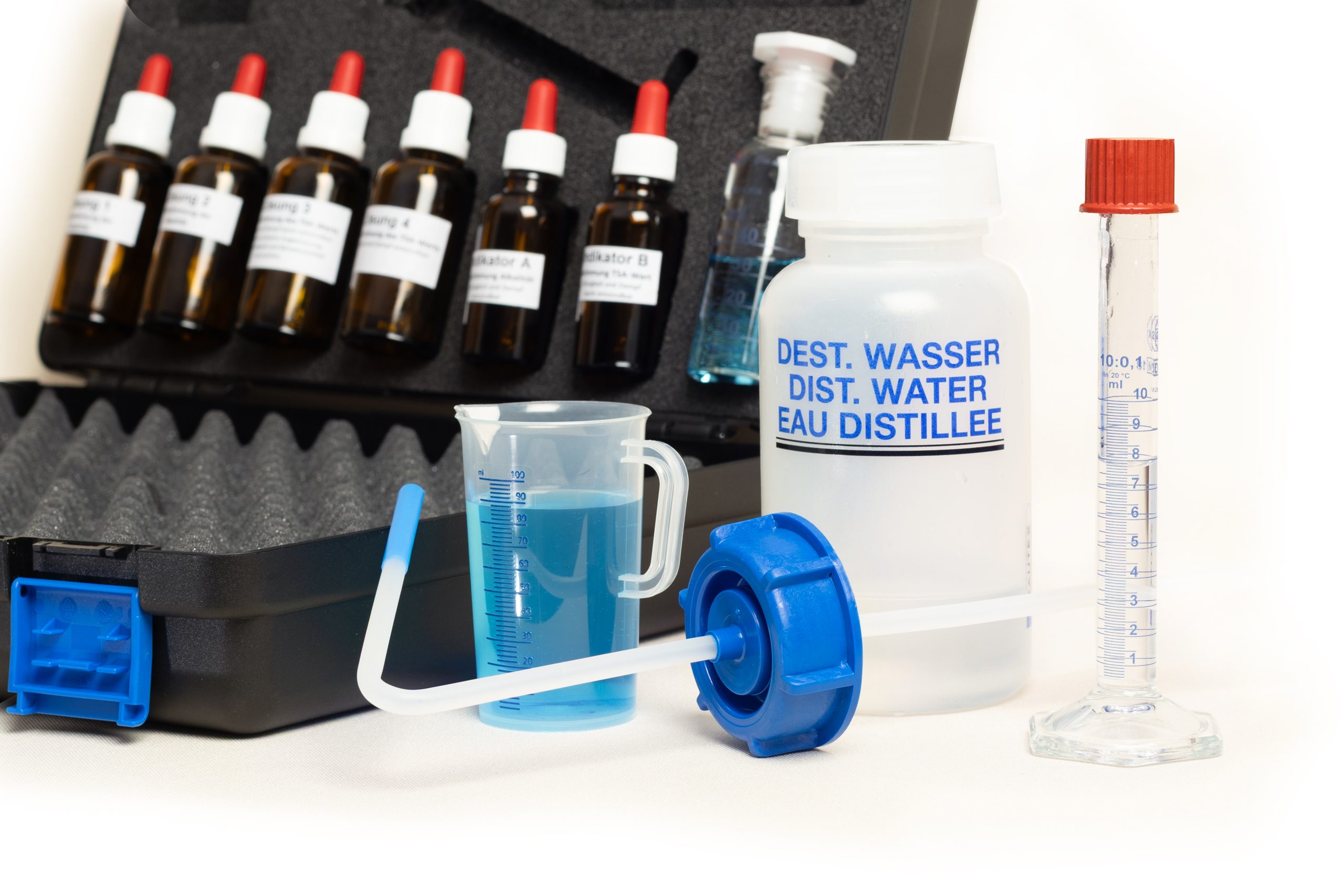 Sojitz Solvadis – we do chemistry.