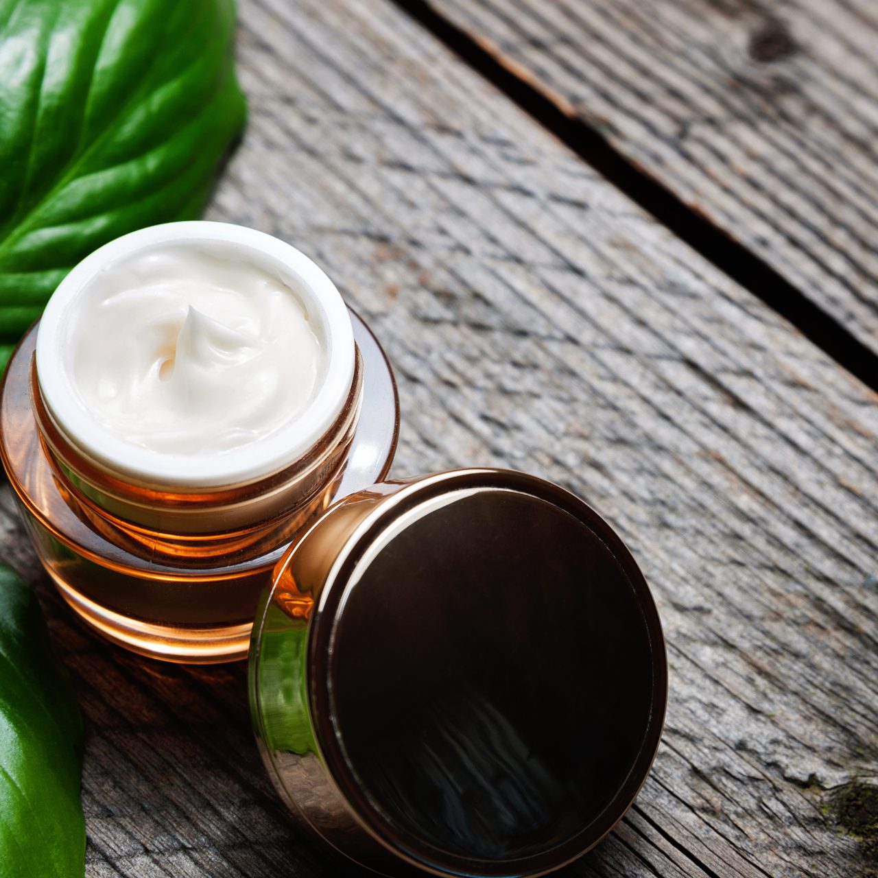 Sojitz Solvadis – we do chemistry.